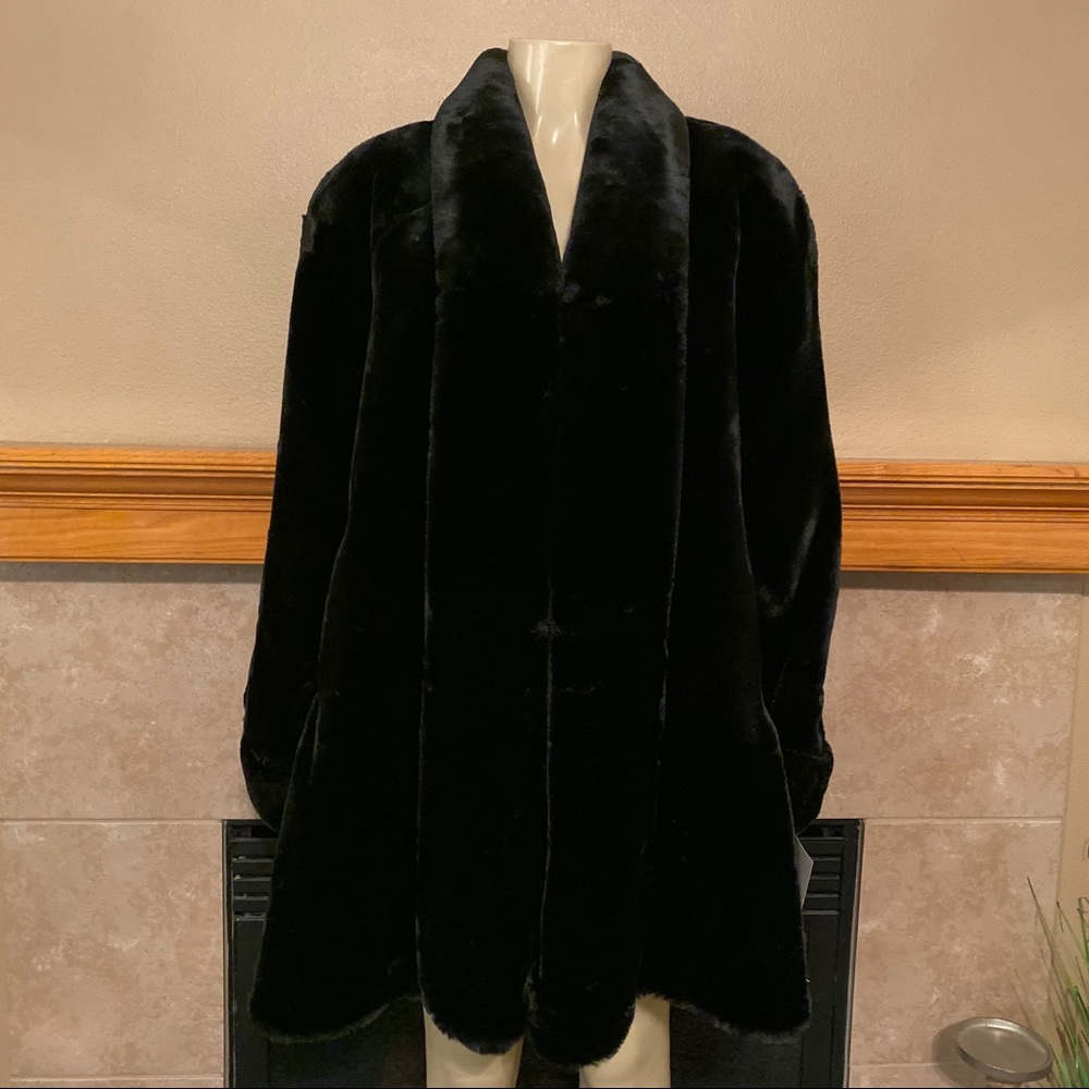 Carly Monterey Black Faux Fur Coat